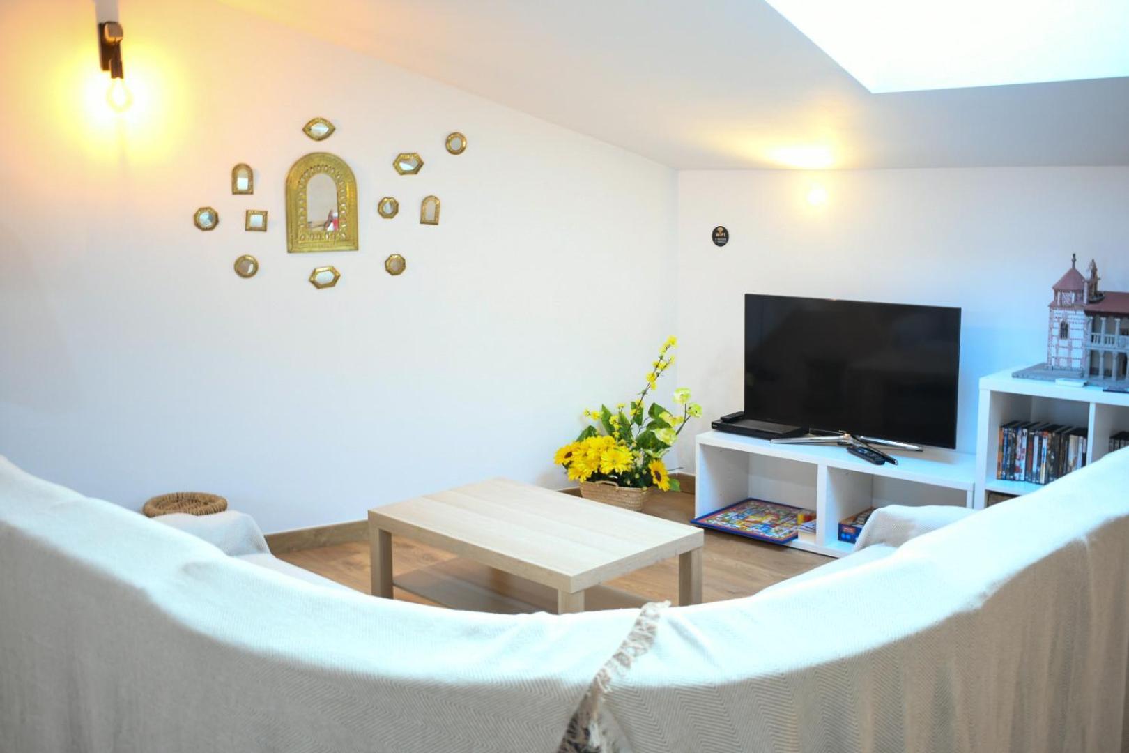 Casa Rural La Real Herreria Мадригал де лас Атлас Торес Екстериор снимка