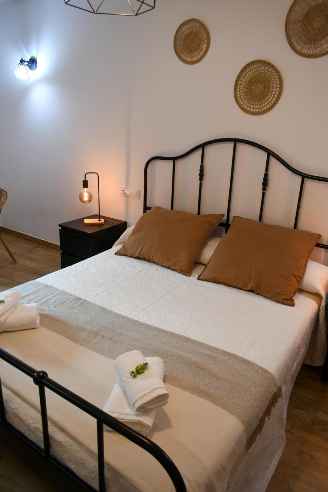 Casa Rural La Real Herreria Мадригал де лас Атлас Торес Екстериор снимка