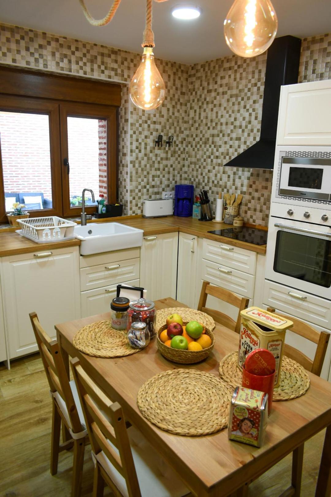 Casa Rural La Real Herreria Мадригал де лас Атлас Торес Екстериор снимка